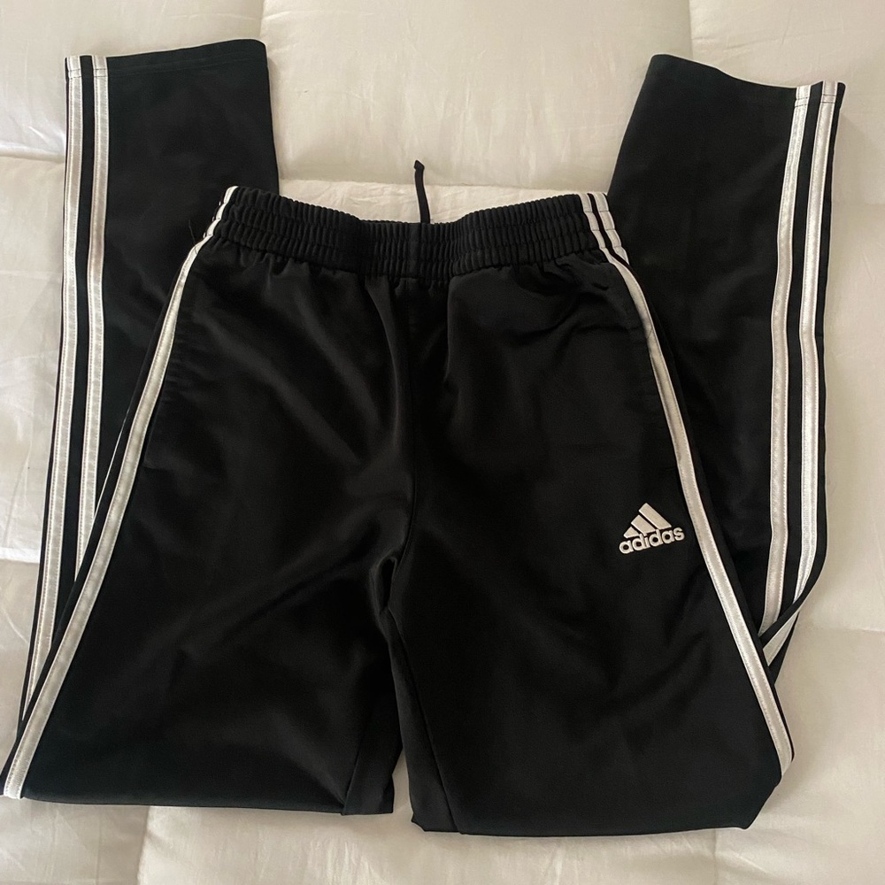 Adidas sweatpants